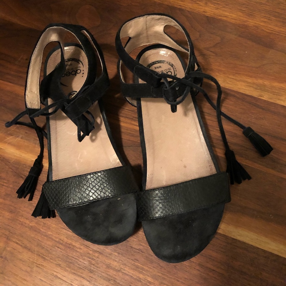 ABEO Tassel Sandals